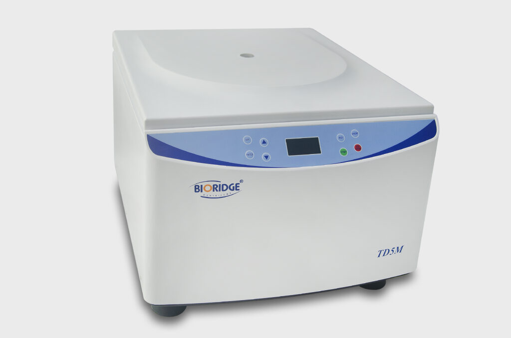 Centrifuga Digital Universal Modelo TD5M Marca: Bioridge